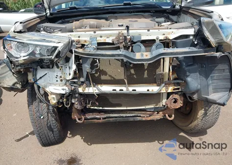 2016 Toyota 4Runner Sr5 z USA, uszkodzony, nr VIN JTEBU5JR1G5313476